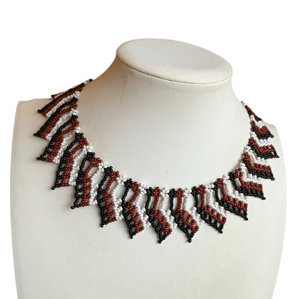 Chic Multicolor Beaded Necklace